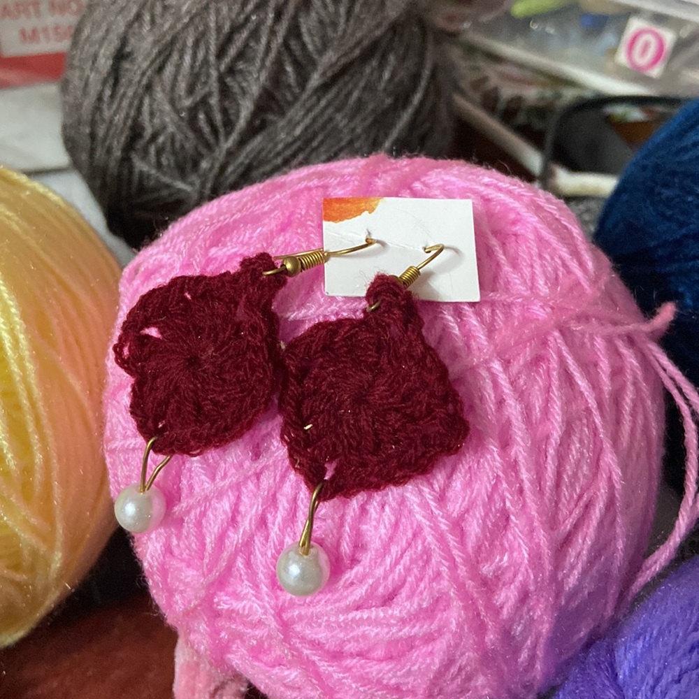 Combo of 5 crochet hoop earrings - Picture 7 of 8